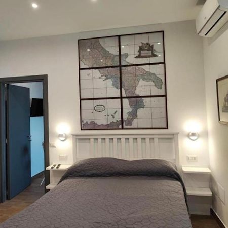 Suite Napoletana Napels Buitenkant foto