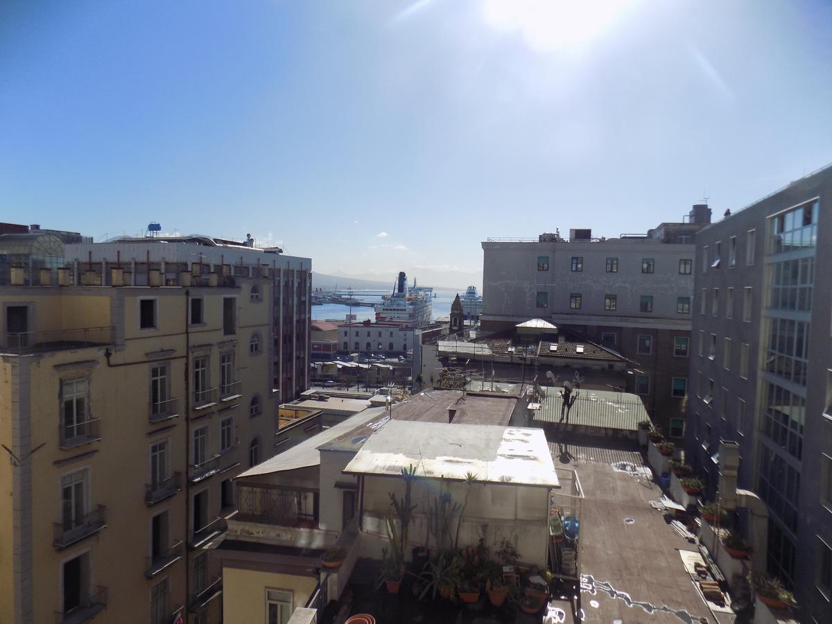 Suite Napoletana Napels Buitenkant foto